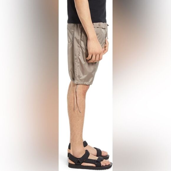 NWOT Native Youth Front Pocket Shorts Men Size 34 - Picture 2 of 16